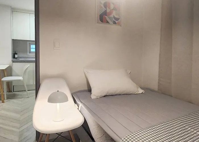 엘리베이터 있음 White Linen House * Seoul